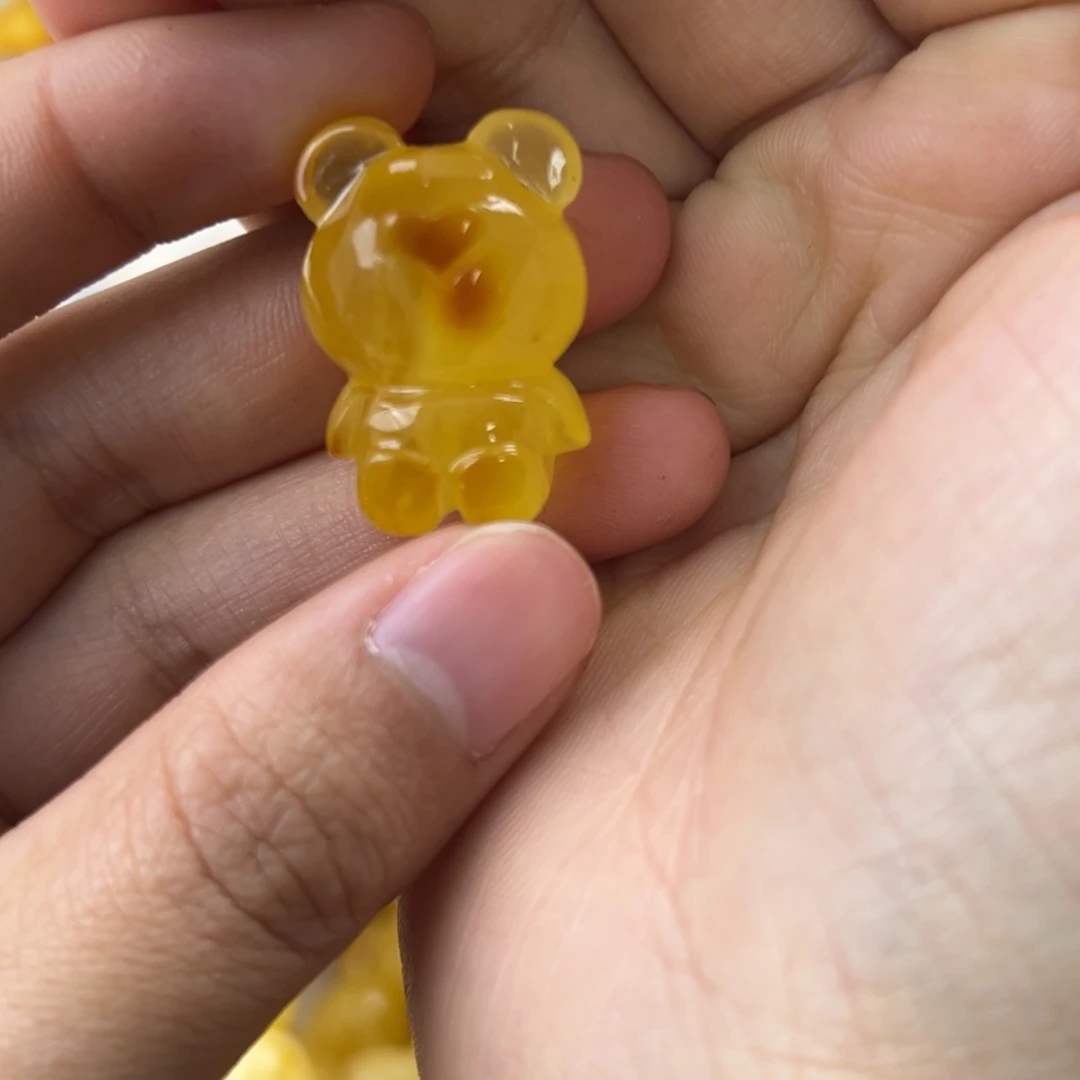 琥珀珠宝奇石未镶嵌