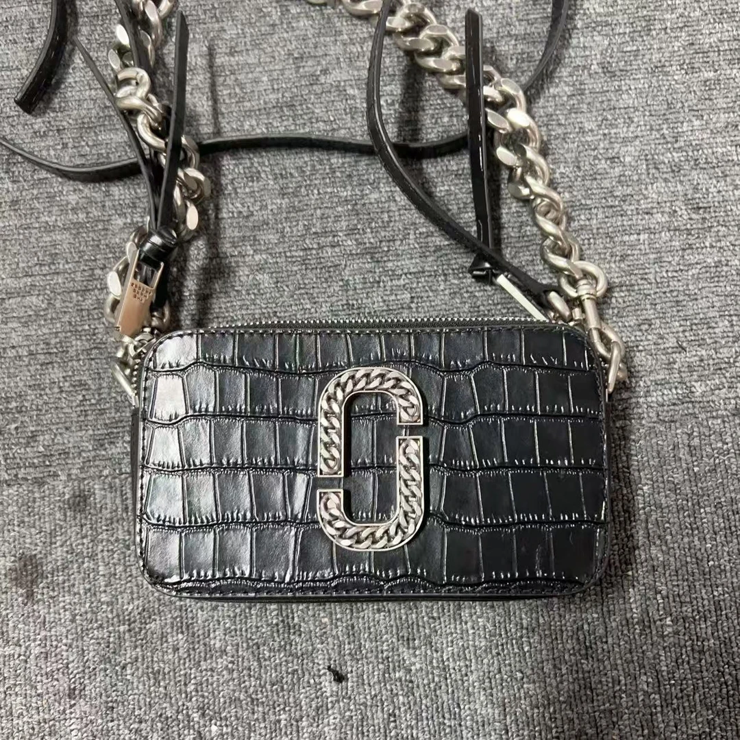 99新 Marc Jacobs/莫杰 莫杰黑色鳄压相机单肩包