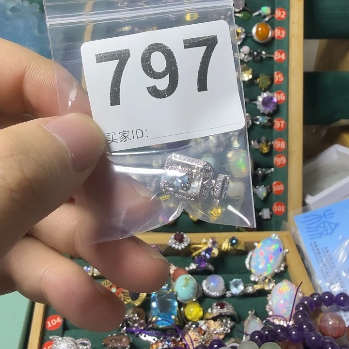 晚***菀海蓝宝石颈饰银S925镶嵌