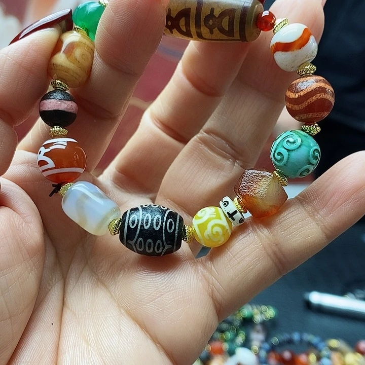 玛瑙/玉髓颈饰合金