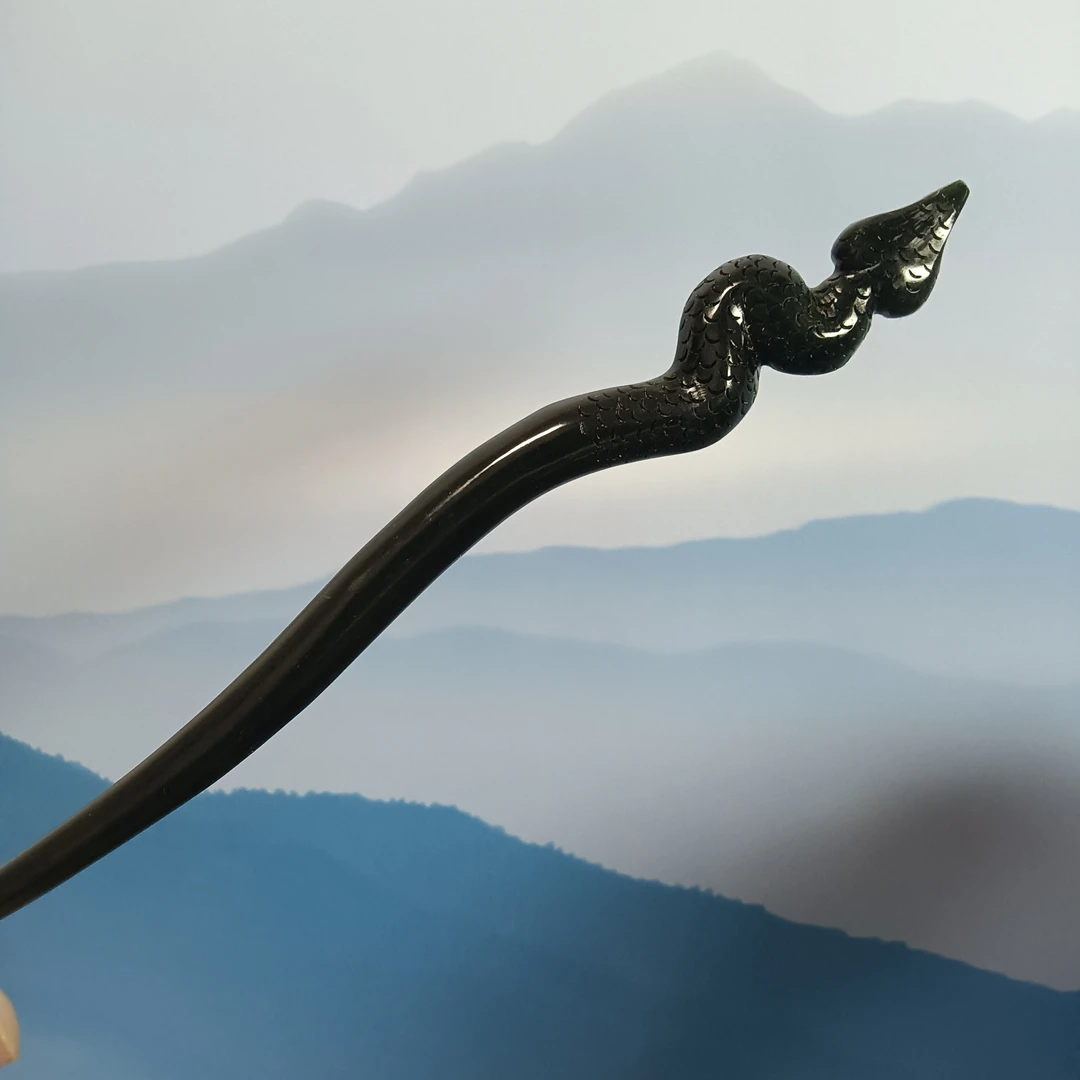 岫玉发簪手工雕刻，巳巳如意蛇簪古风简约