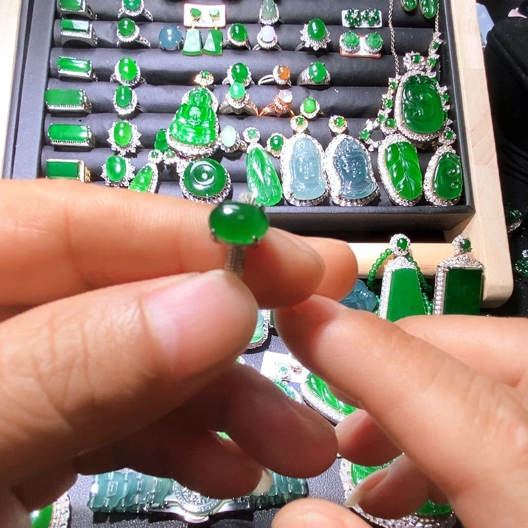 未镶嵌戒指翡翠9
