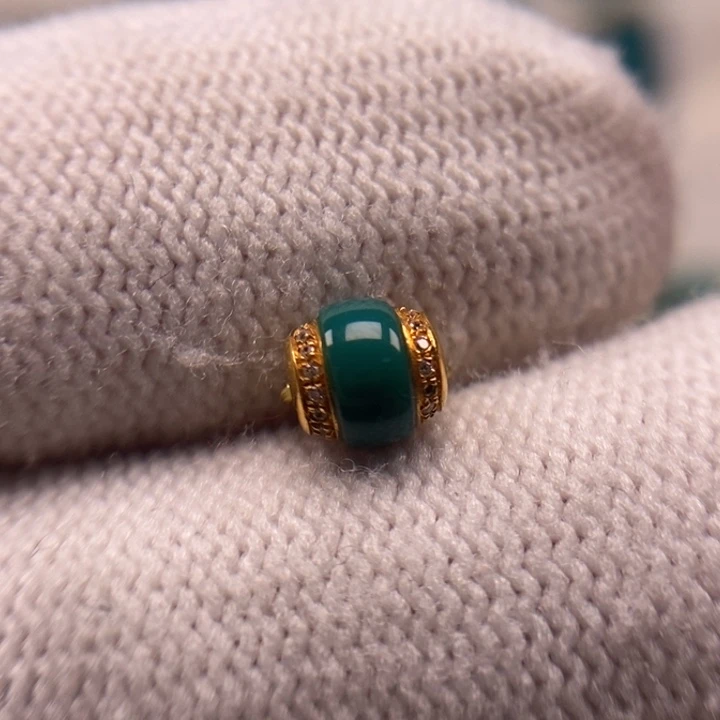 18K金镶嵌绿松石珠宝奇石汉堡珠5.5mmAA241