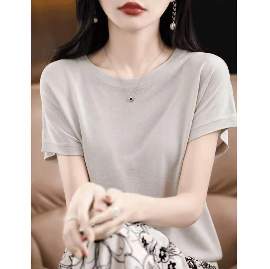 女款百搭时尚星空纱打底衫