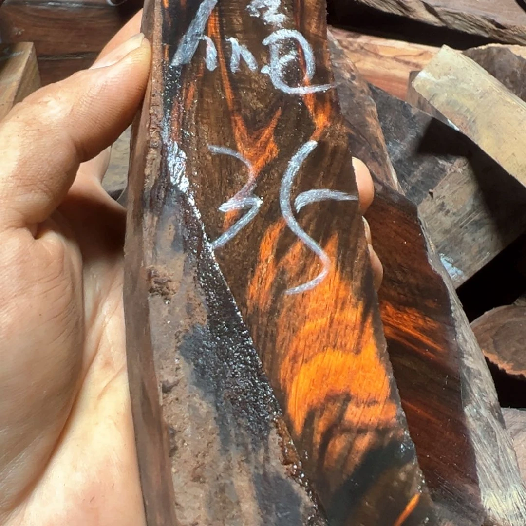 福***交趾黄檀（大红酸枝）