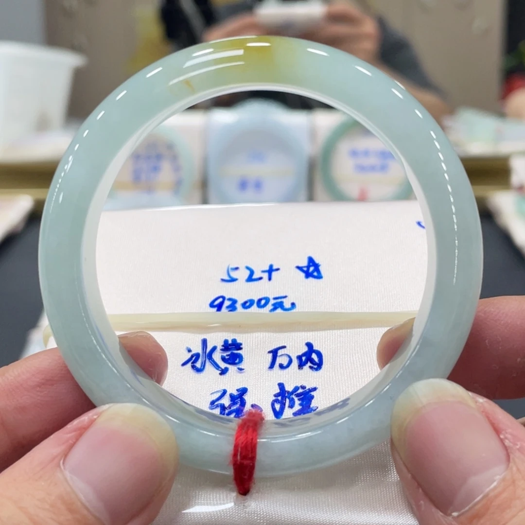 翡翠未镶嵌手镯翡翠手镯