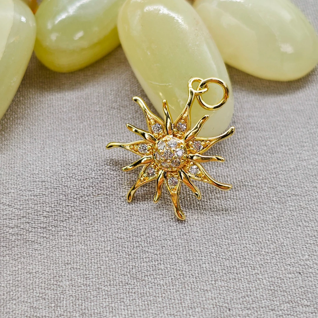 618特惠 彩色锆石精致时尚太阳花吊坠/HG-DZ-3（多样性发货）