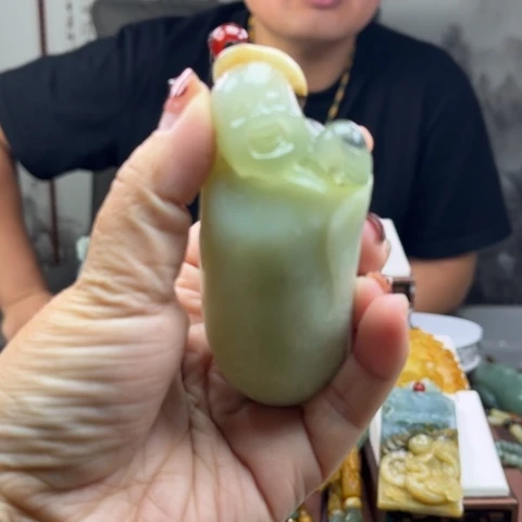 岫玉挂件未镶嵌手把件