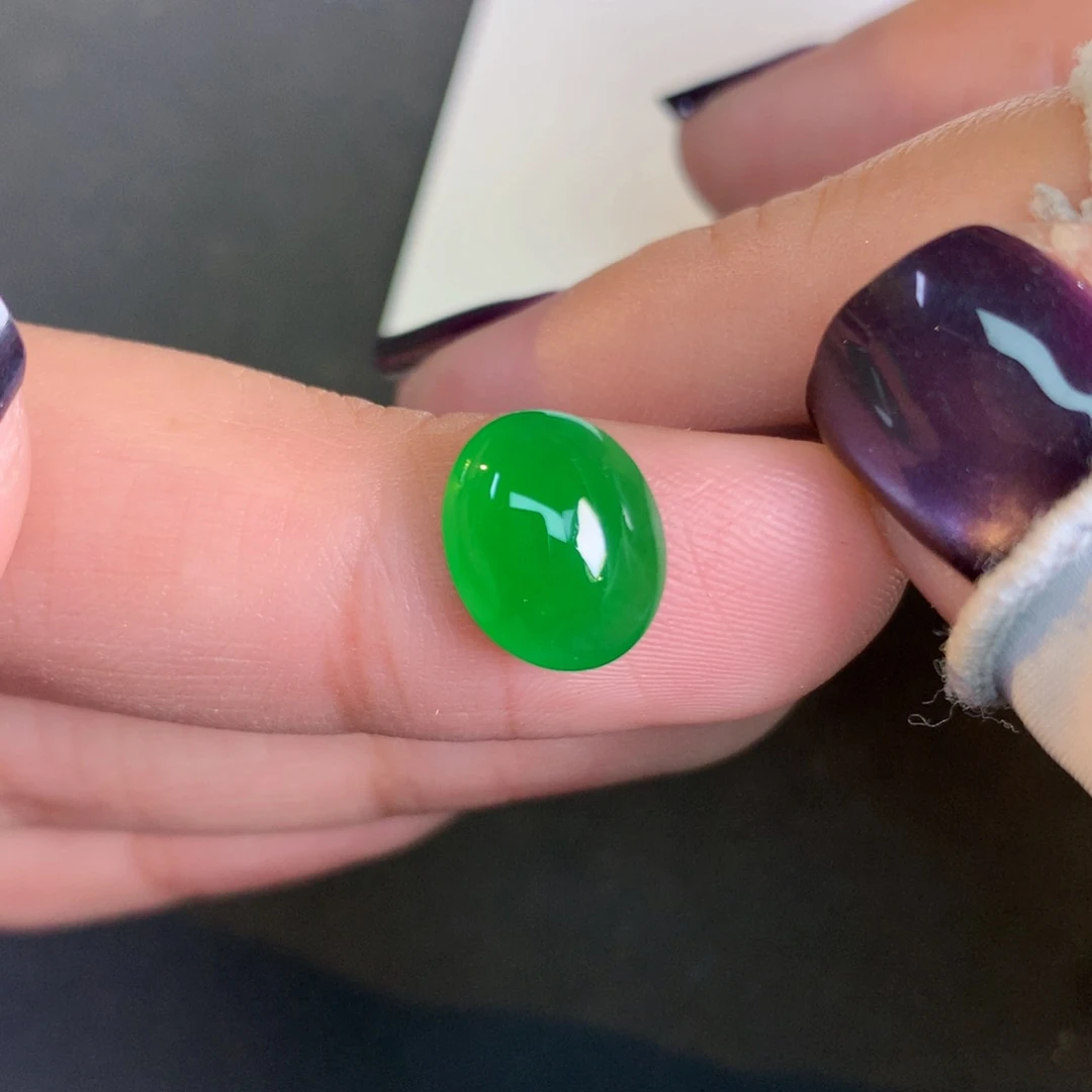 翡翠裸石翡翠10.52-8.58-3.88