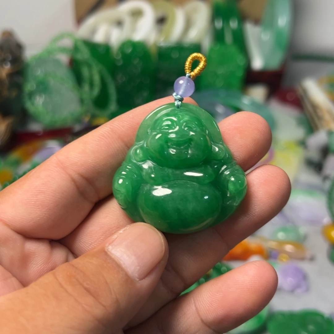 翡翠未镶嵌颈饰不退不换