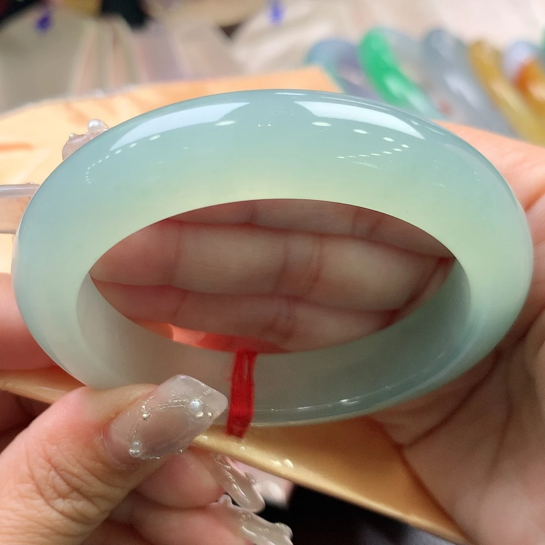 翡翠未镶嵌手镯54.7正圈