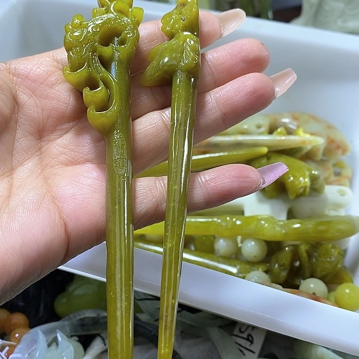 岫玉岫玉发簪未镶嵌