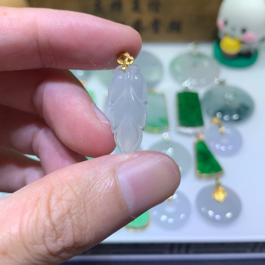 翡翠18K金镶嵌吊坠(不含链)