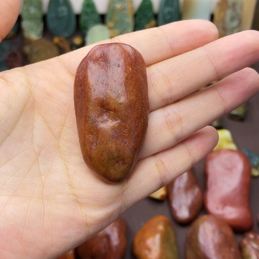 岫岩河磨玉（透闪石质玉）未镶嵌颈饰