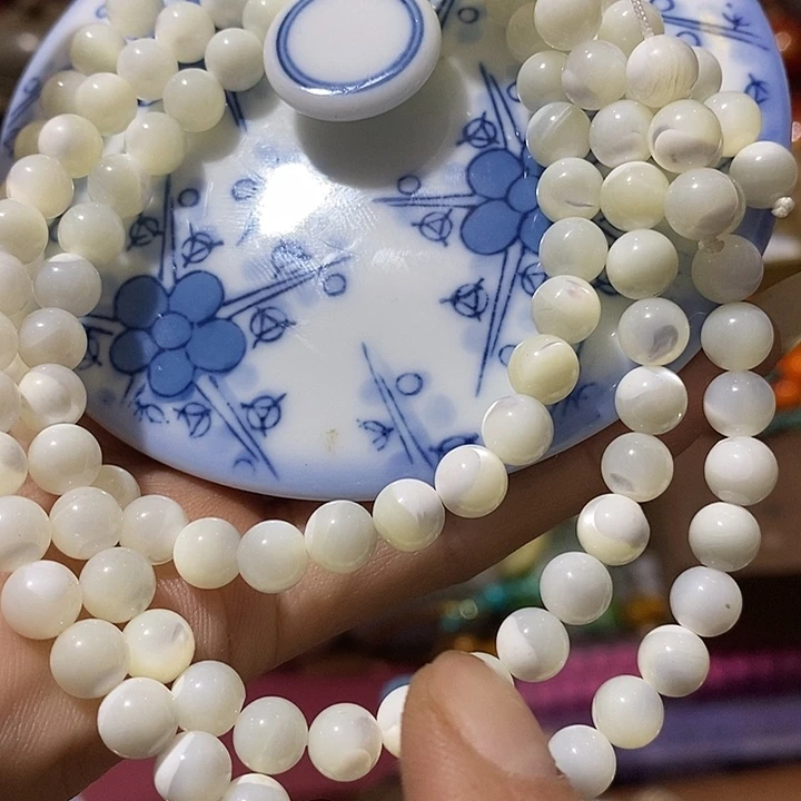 瓷器工艺精湛精细