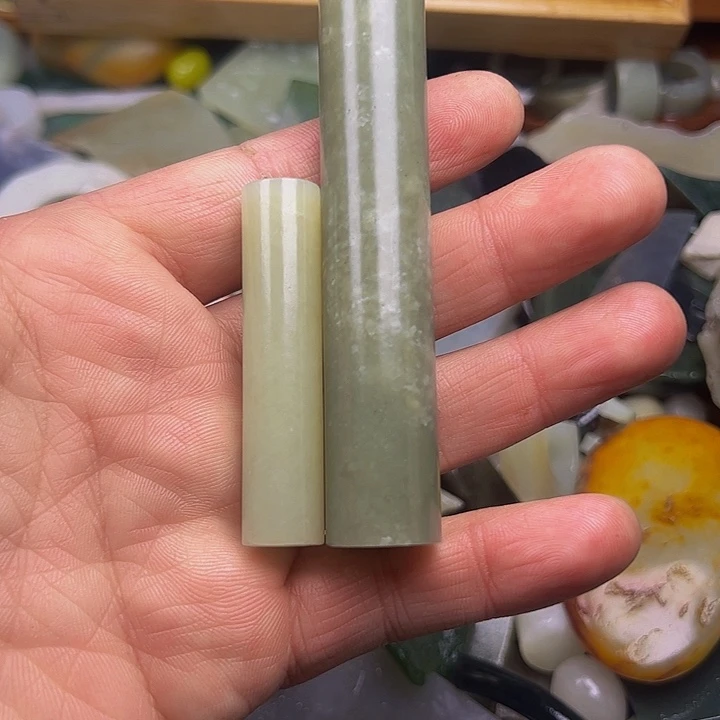 和田玉（糖玉）笔搁未镶嵌F****s