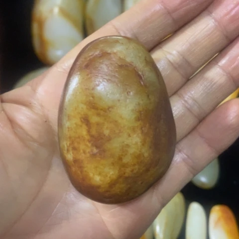 和田玉(糖玉)未镶嵌挂件