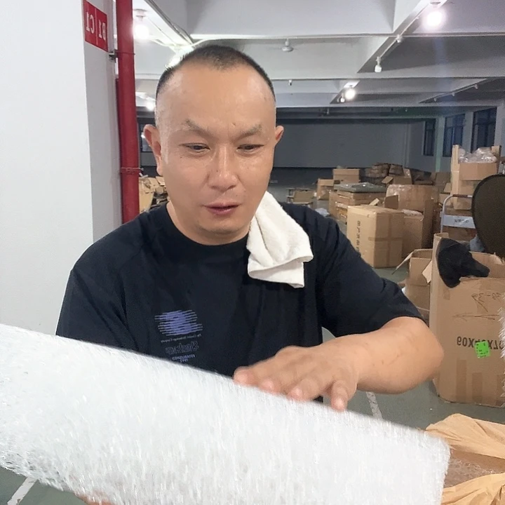 三醋酯纤维透明坐垫发1