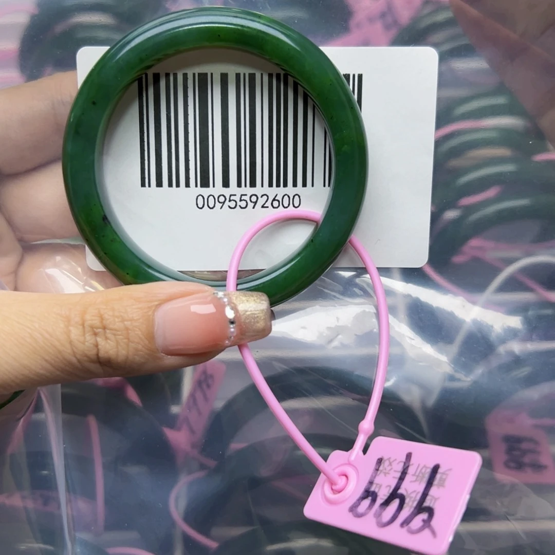 和田玉（碧玉）手镯未镶嵌51