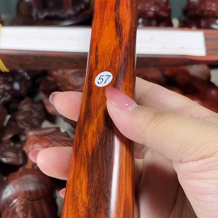 红***者檀香紫檀（小叶紫檀）