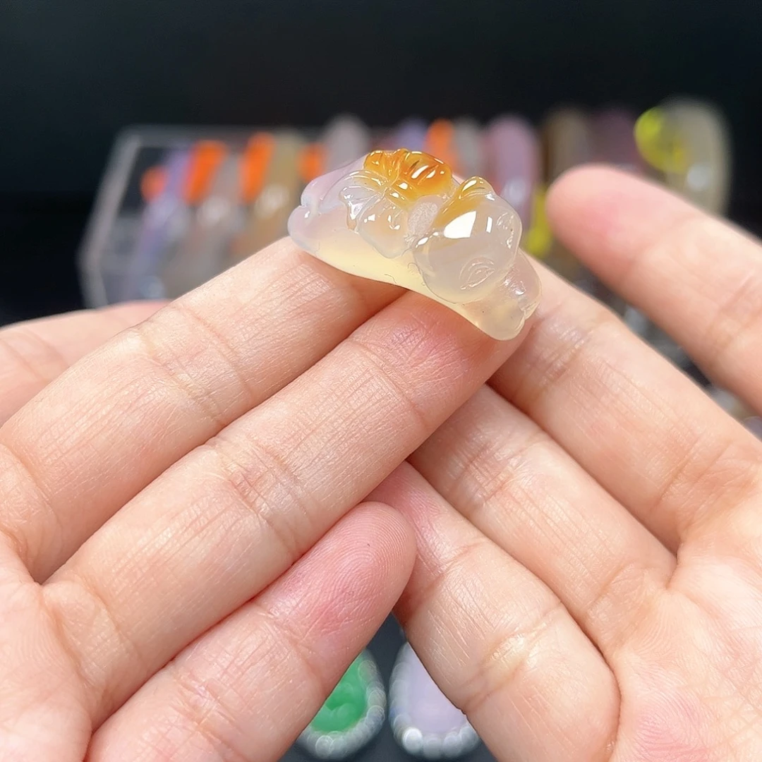 玛瑙/玉髓颈饰未镶嵌
