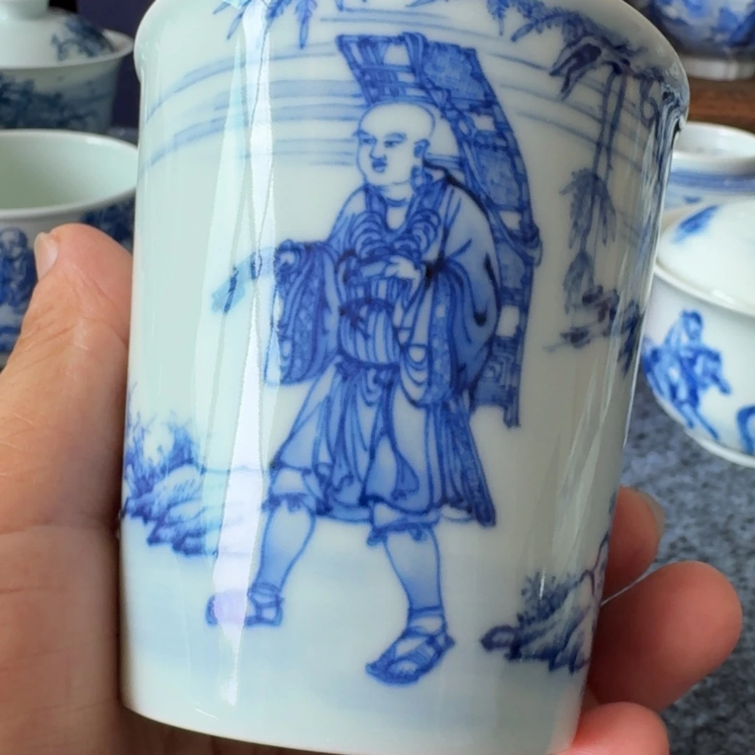 景德镇现代陶瓷杯