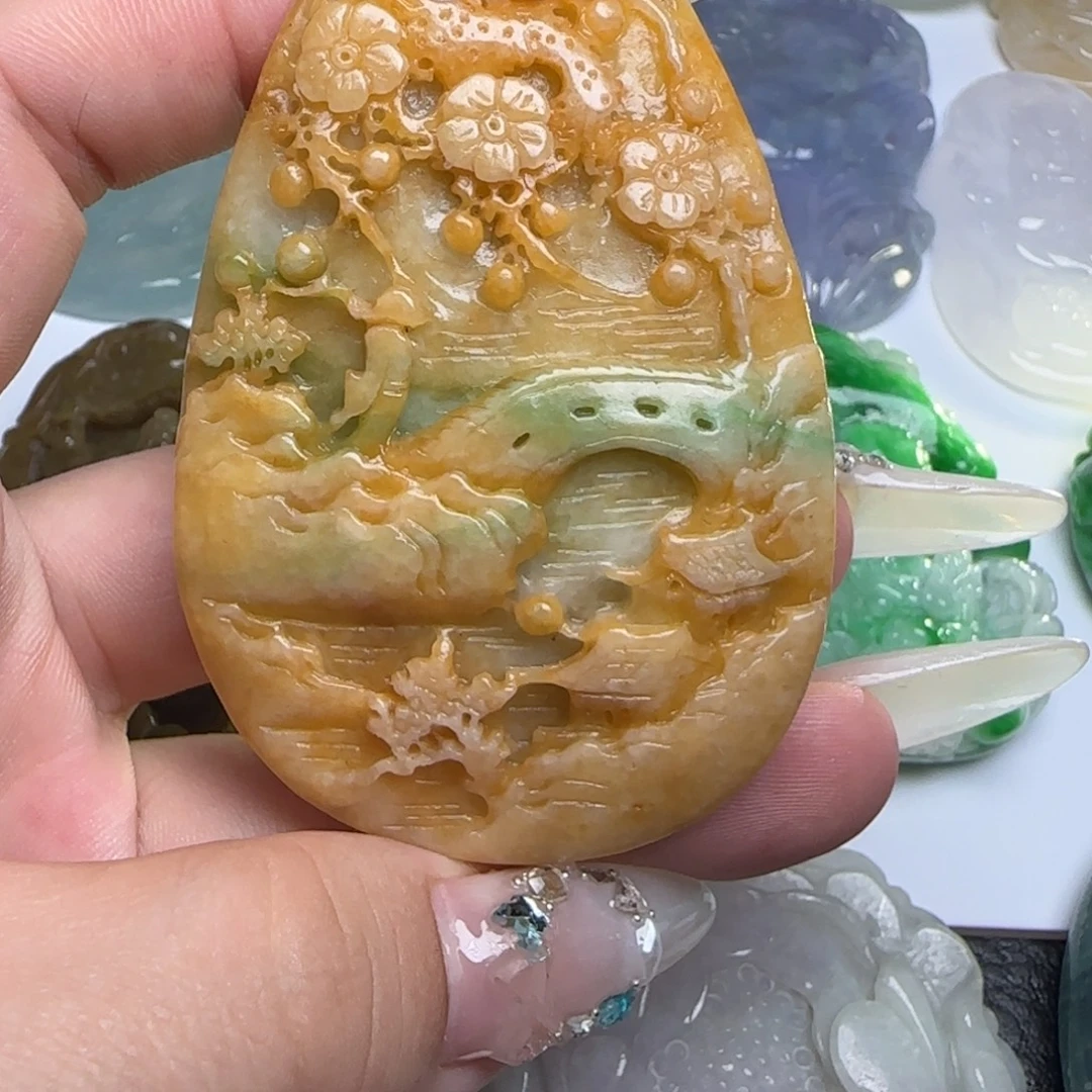 翡翠未镶嵌颈饰天然缅甸翡翠A货