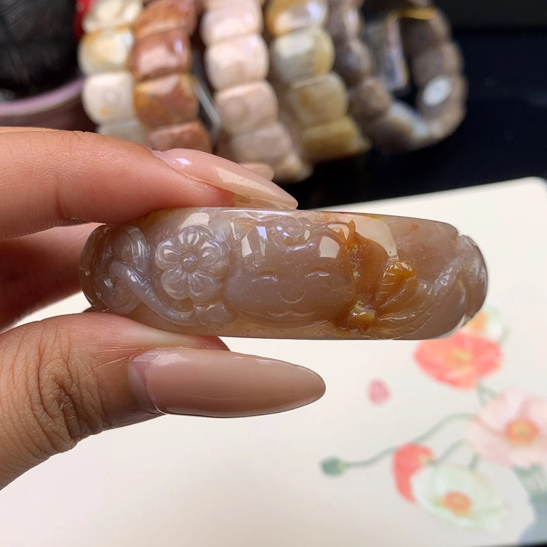 【闪购商品】颈饰未镶嵌硅化珊瑚（珊瑚玉）花****行