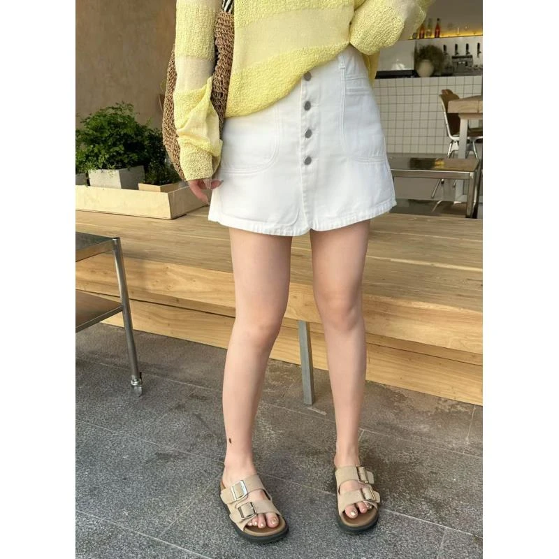 琪琪怪怪大码女装【收胯一绝】休闲高腰排扣弹力牛仔短裤P46972QTQ