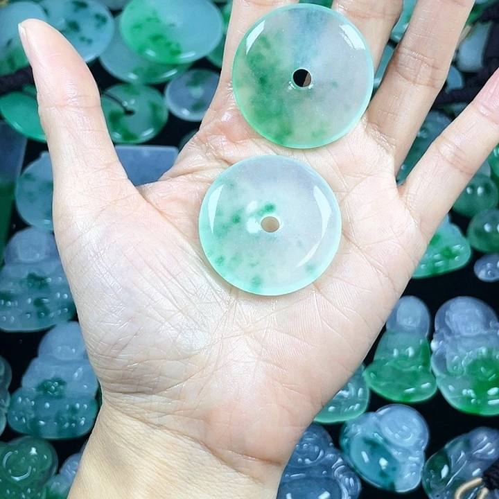 翡翠未镶嵌颈饰吊坠2