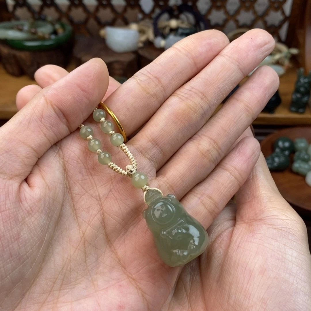 ****颈饰未镶嵌和田玉