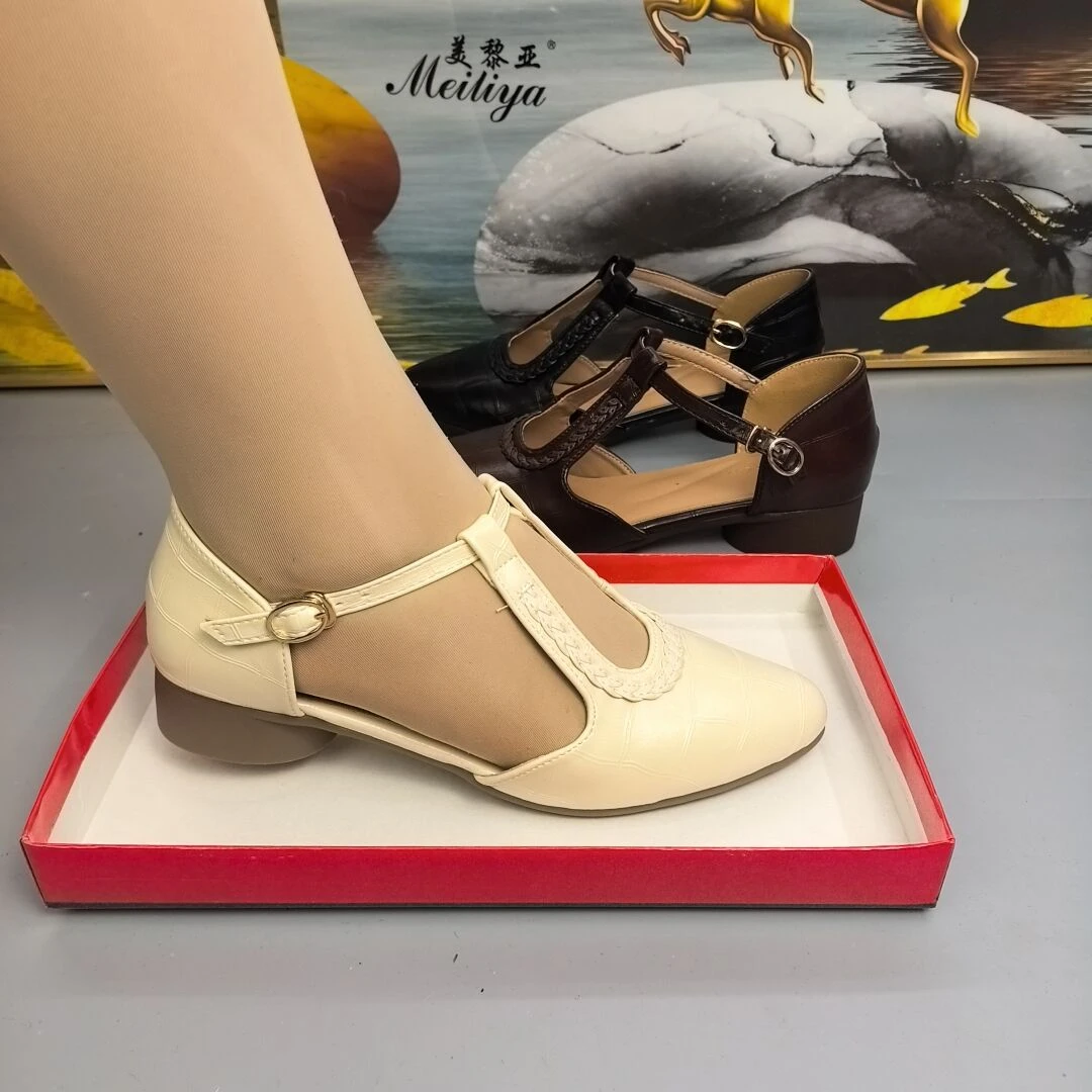 包头低跟凉鞋女士夏季舒适百搭尖头中空鞋镂空时装凉鞋中跟软底鞋