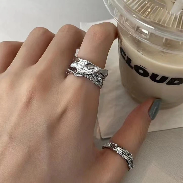 钛钢亚克力戒指 时尚复古不规则纹理戒指女ins冷淡风韩版轻奢小众