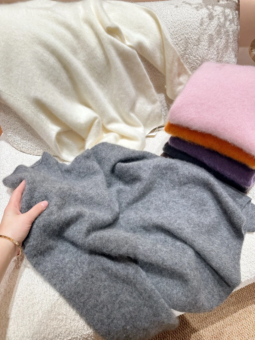 /拉绒堆堆领/~羊毛羊绒【衣长57 胸围98】无缝糖果纯色毛衣 ZY66203