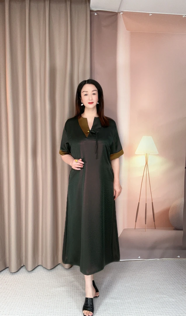 【纯净V领】夏季新款气质中长款修身显瘦高端中老年妈妈装连衣裙