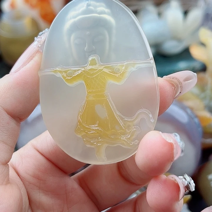 曼***华玛瑙未镶嵌手饰吊坠