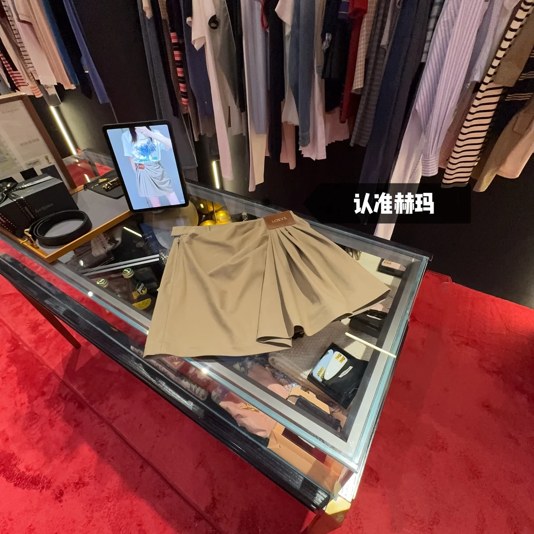 特现 ❉认准赫玛 卡其棕棉丝皱褶半身裙#皮革贴片#1361上新