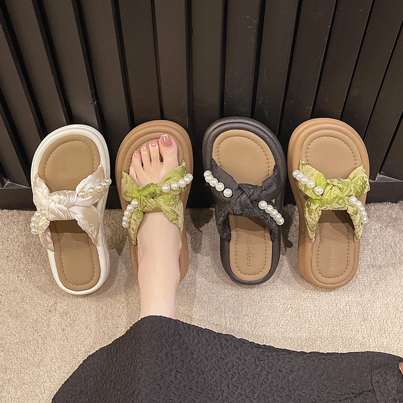 厚底珍珠凉拖鞋女2025夏季新款不累脚新中式一字拖鞋海边沙滩拖鞋