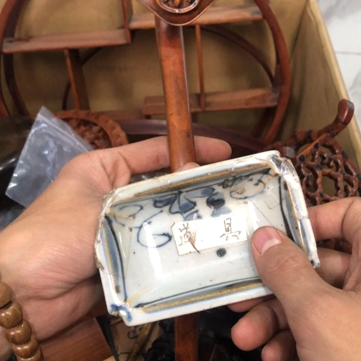 陶瓷孤品单件车里拍