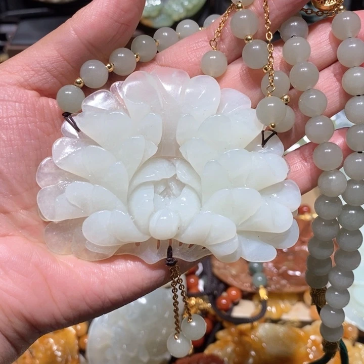 岫玉毛衣链未镶嵌