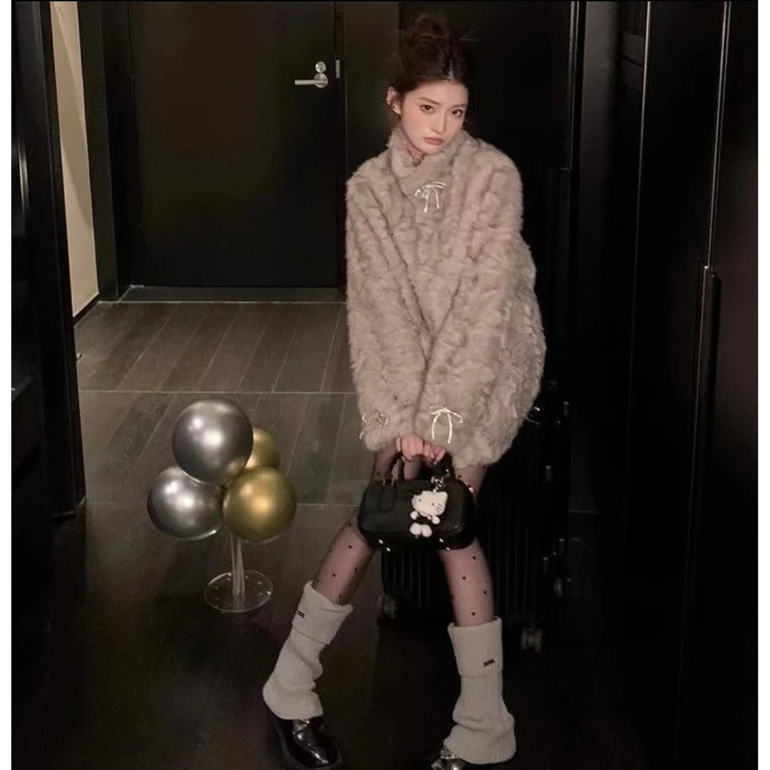 【现货+运费险】高级灰色冬季新款毛毛外套保暖舒适外穿上衣DJ623