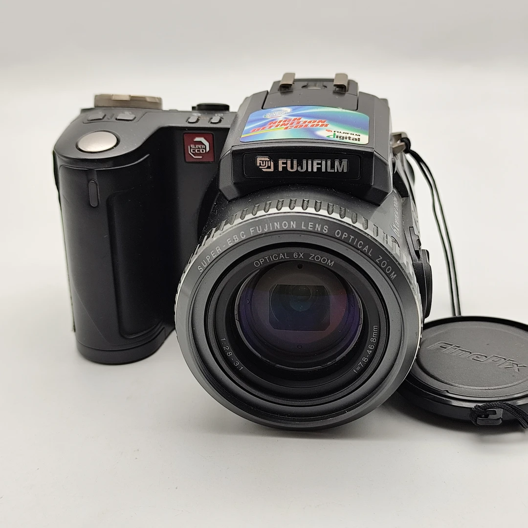 9新 Fujifilm/富士 胶片色彩ccd相机 富士6900 6倍光变 不送sm卡