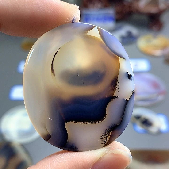 未镶嵌颈饰玛瑙/玉髓