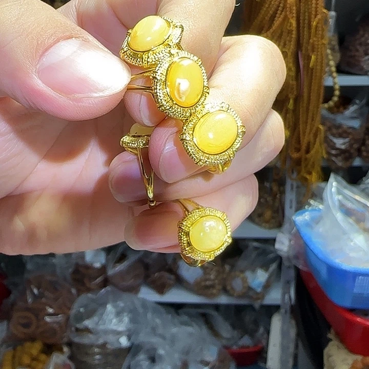 琥珀未镶嵌手链戒指1多样性发其一