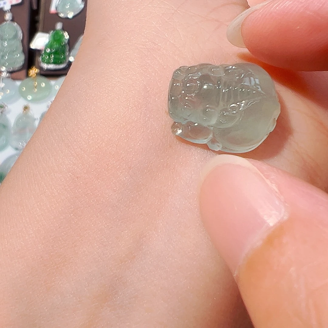 吊坠(不含链)未镶嵌翡翠貔貅