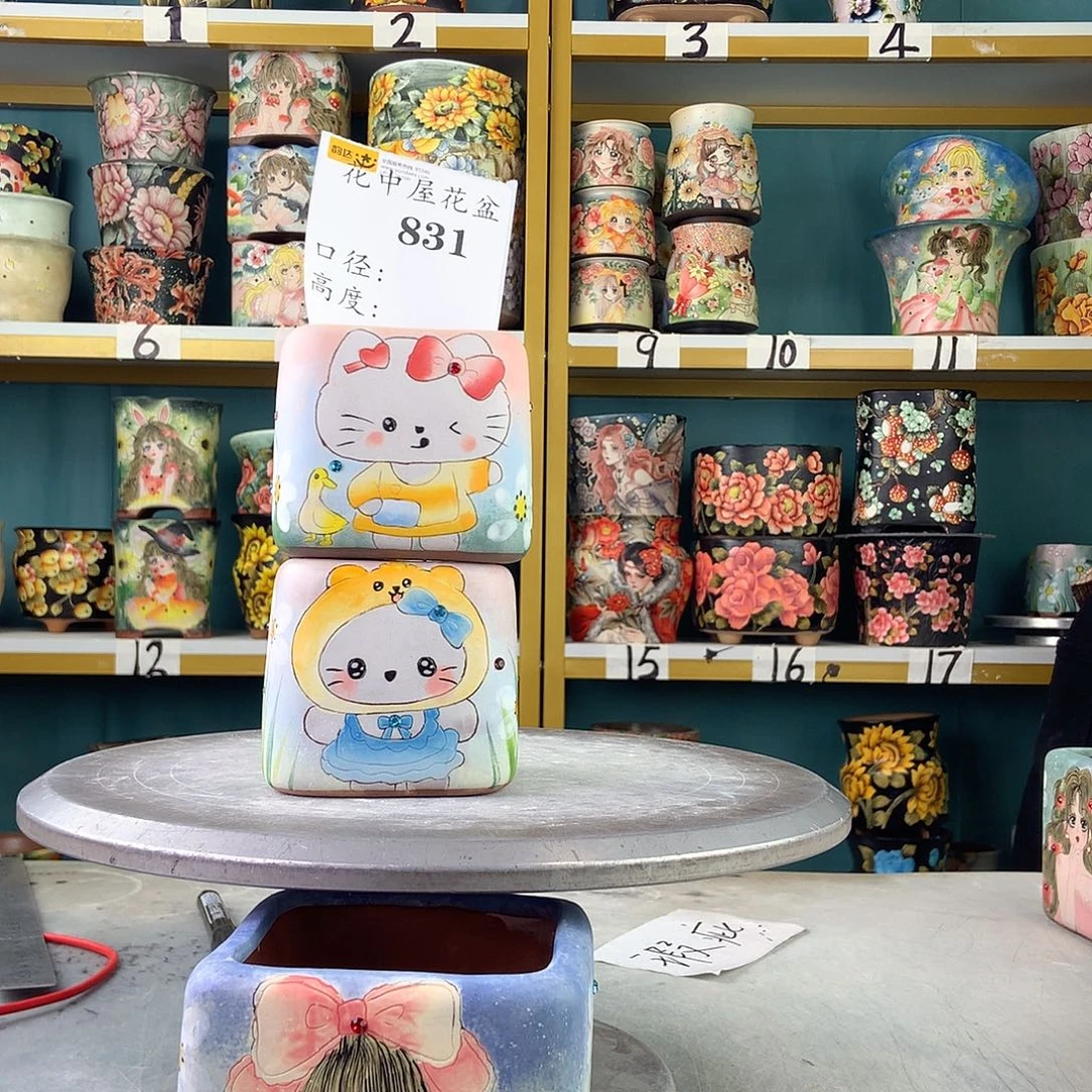 陶景德镇手工花盆831