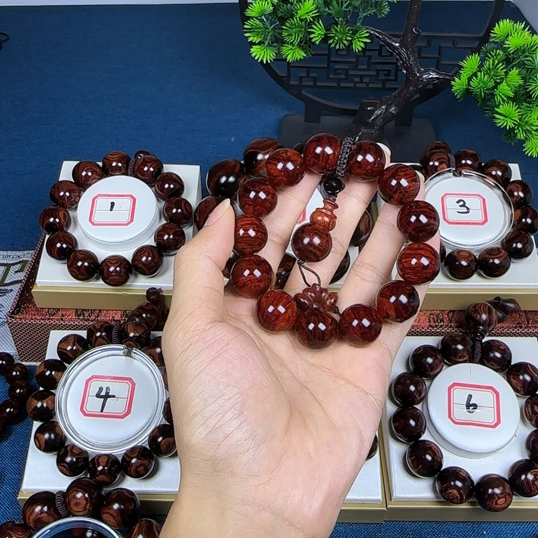 南***.花梨木类黄花梨1.8