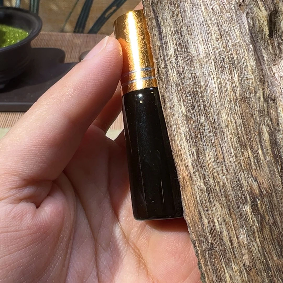 【闪购商品】香榧木l****哥海南木料向阳面油10克