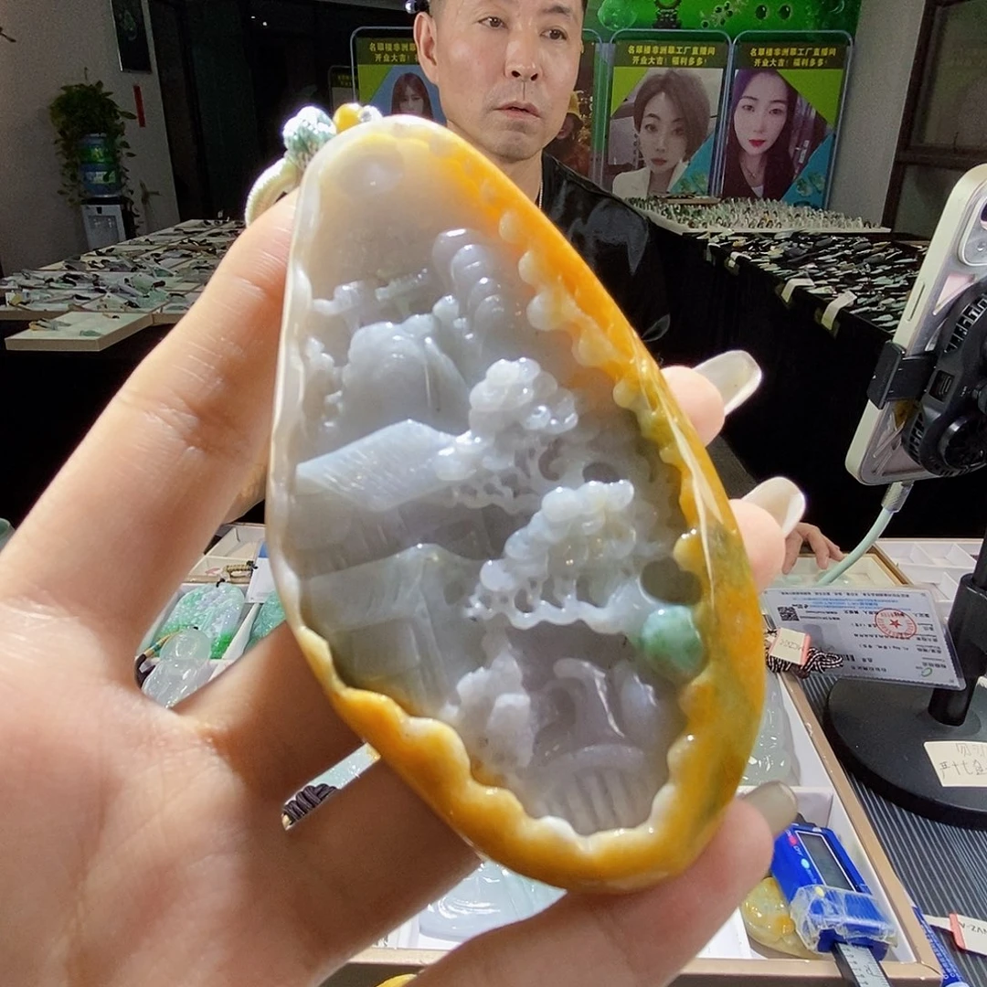颈饰未镶嵌翡翠翡翠