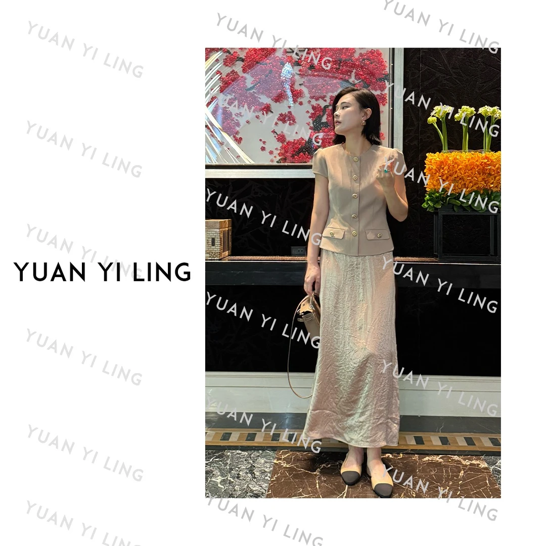 袁艺灵【塞纳香氛】25夏季立体收腰剪裁醋酸假两件短袖连衣裙 9026